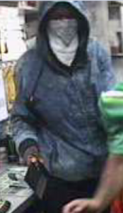 Servo robberies: two men hunted