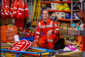 Volunteer who stands up in a crisis