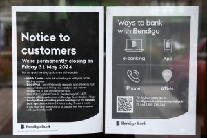 Last bank withdraws from Lonsdale St