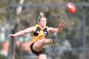 Symonds returns in big Rays win