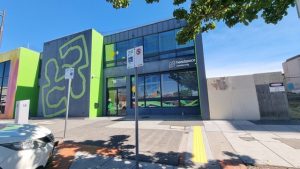 Ahmadiyya wins parking reduction