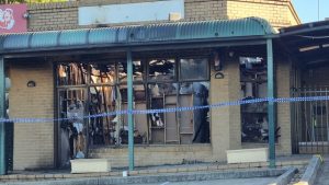 Shops ablaze in Endeavour Hills