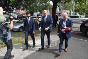 Wood shows support for Safi amid Senate submission