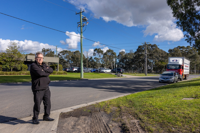Level-crossing showdown: Businesses warn of parking jam