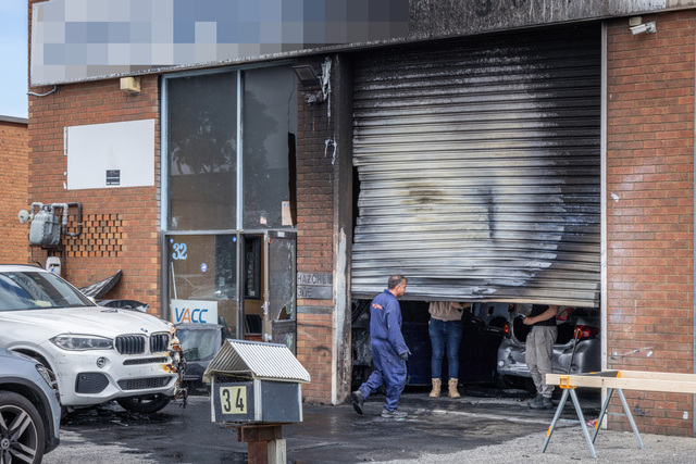 Dandenong business torched after gunpoint threat