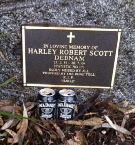 Father condemns stolen plaque