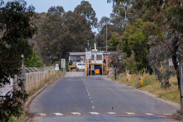 Councillors snub toxic-waste dump meetings