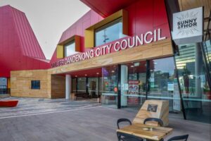 Council hit by $500K bank costs
