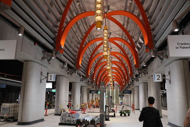 Peak-time trains every 3 minutes