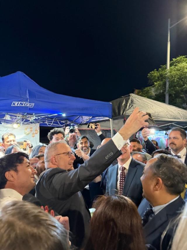 PM celebrates Ramadan Night Market